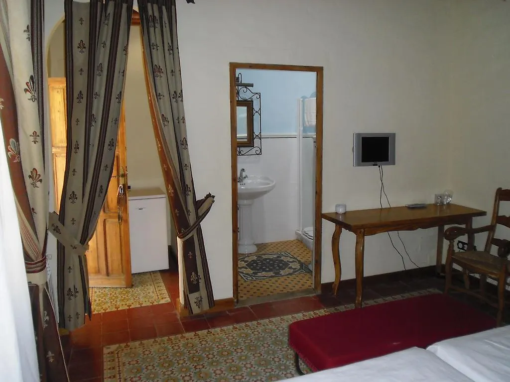 Cortijo Los Monteros Hotel Benalup-Casas Viejas Gæstehus